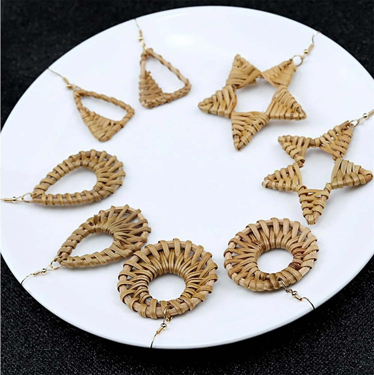 1 Pair Lightweight Rattan Knit Star Triangle Geometric Drop Dangle Earrings Bohemia Straw Wicker Braid Woven Statement Bamboo Jewelry for Women Teens