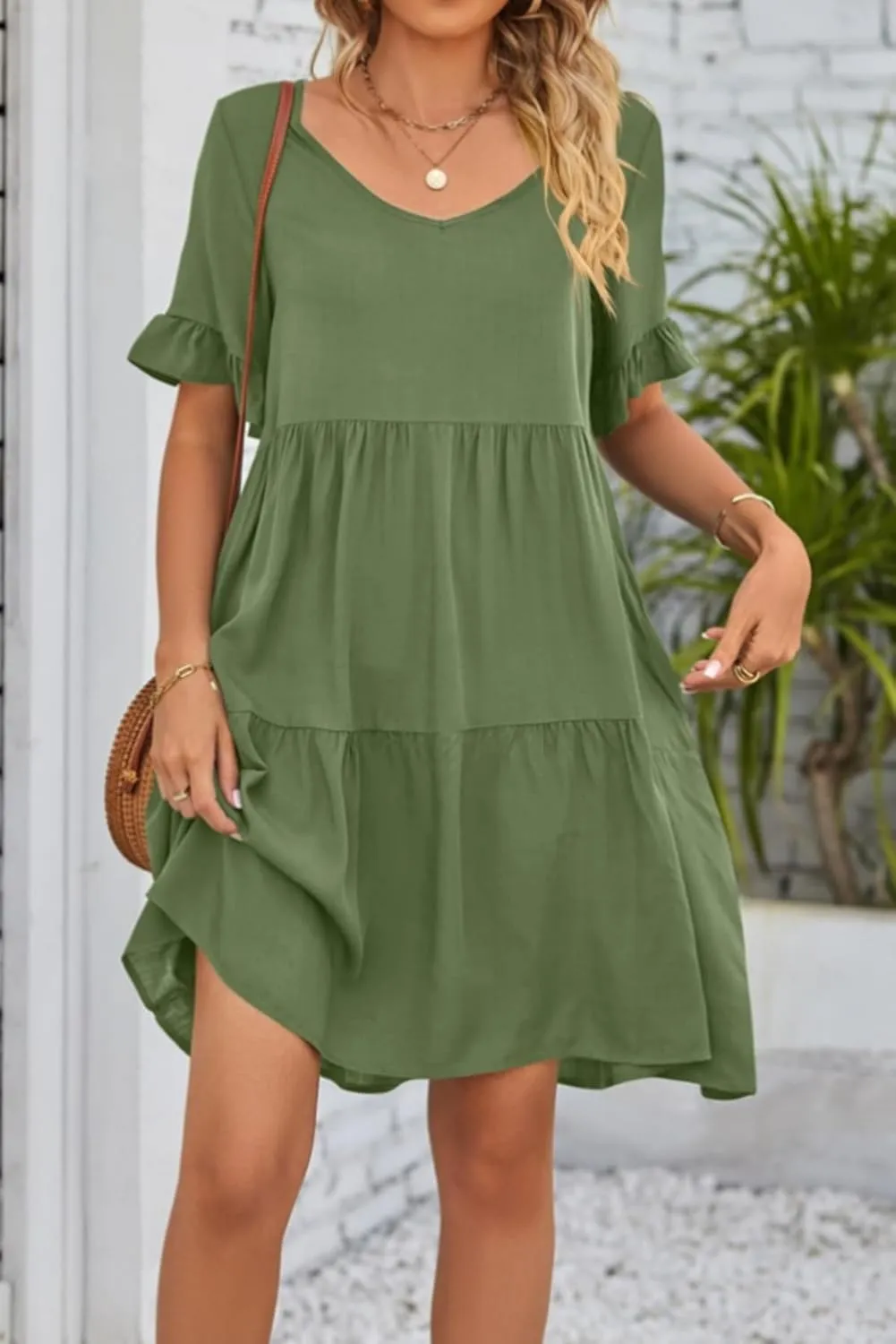 Women's Summer Casual Short Sleeve Ruffle Hem V Neck Loose Fitted Dress with Pockets for Beach,Vacation, and Daily Wear 2024